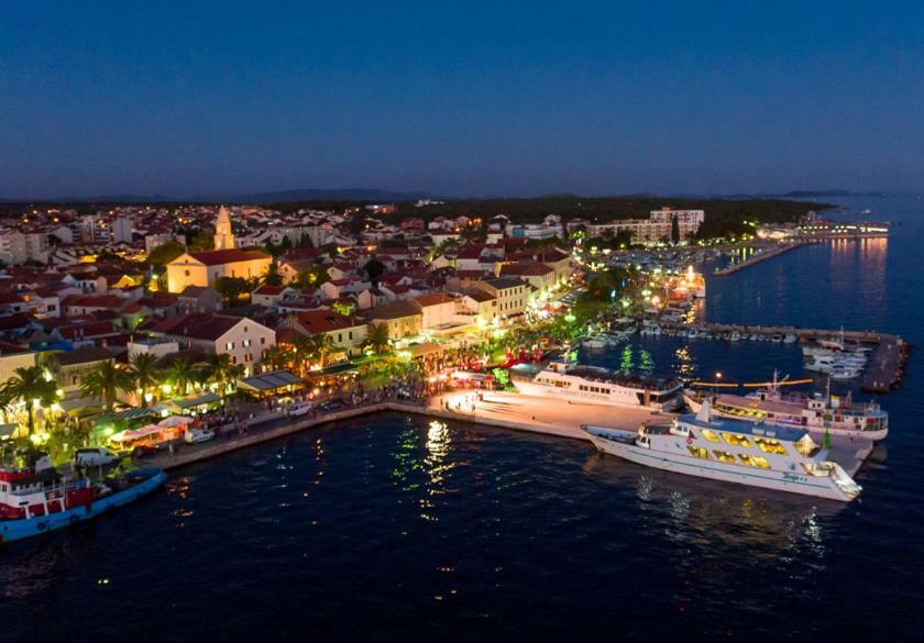Apartments Jankovic Biograd Na Moru Exteriör bild